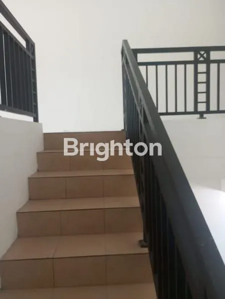 image RUKO 3 LANTAI NOL JALAN  RAYA TENGGILIS, COCOK UNTUK SEGALA USAHA (3)