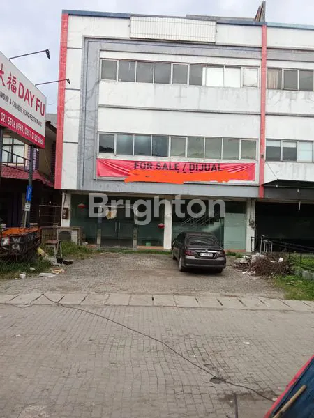 RUKO PREMIUM 4 LANTAI EX RESTO DI VILLA TAMAN BANDARA DADAP