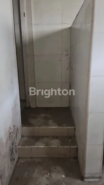 image RUKO BISNIS 3 LANTAI TENGAH KOTA SIAP HUNI (7)