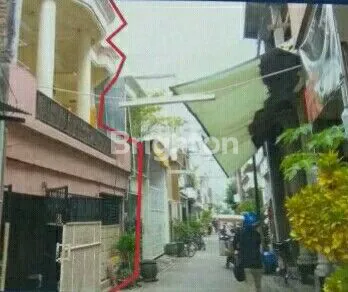 image RUMAH 2 LANTAI KONDISI BAGUS (1)