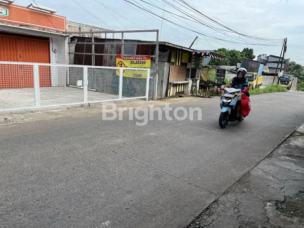 TOKO GANDENG STRATEGIS PINGGIR JALAN
