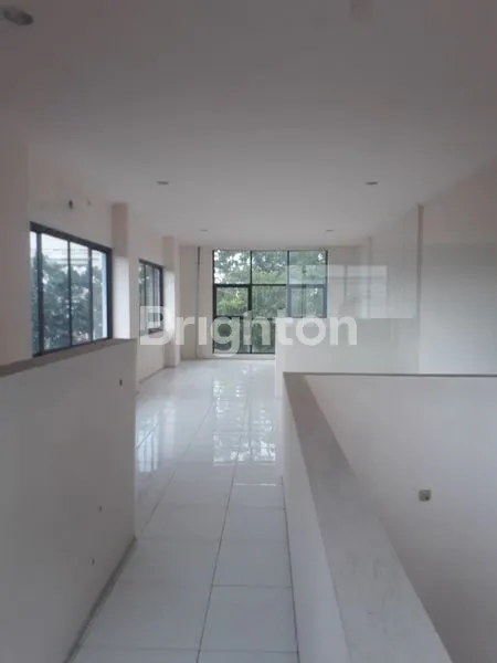 image RUKO SIAP HUNI 3 LANTAI - MALABAR (3)