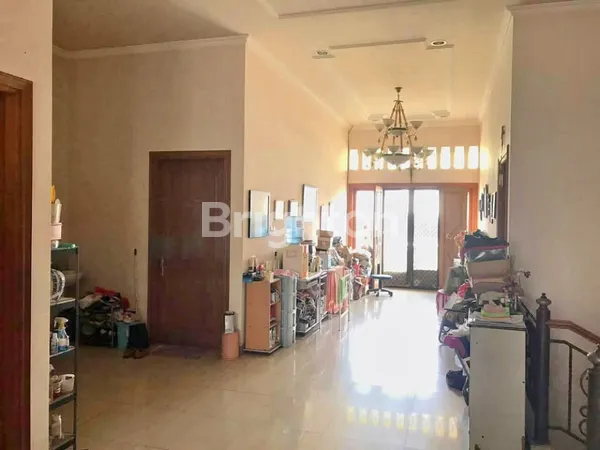 image RUMAH 2 LANTAI BAGUS DI MANYAR KERTOARJO DEKAT KLAMPIS, DHARMAHUSADA (6)