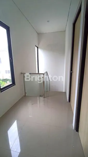 image RUMAH BARU GRESS DUA LANTAI SIAP HUNI DEKAT BSB NGALIYAN SEMARANG (7)