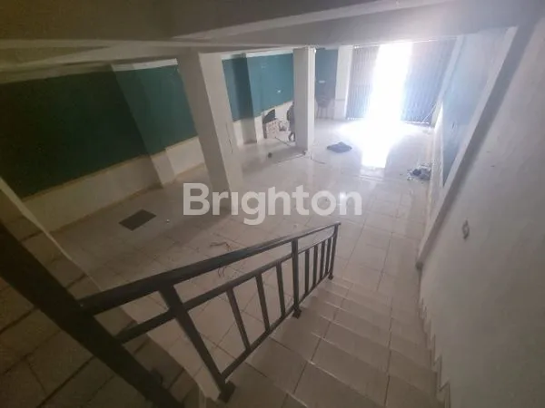 image DISEWAKAN RUKO DAERAH DUKUH KUPANG (5)