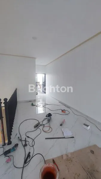 image RUMAH BARU TAMAN RATU JAKARTA BARAT (4)