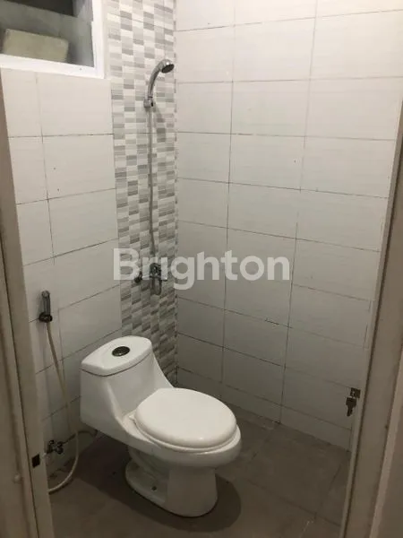 image JUAL RUMAH LUAS TAMAN HASANUDDIN  (7)