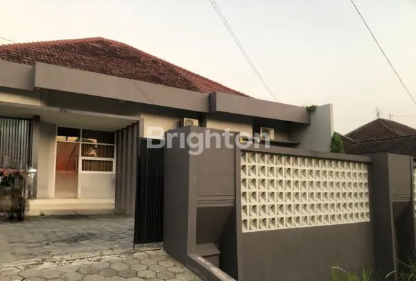 image JUAL RUMAH LUAS TAMAN HASANUDDIN  (3)