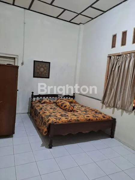 image RUMAH SIAP HUNI DI PUSAT BATIK KOTA PEKALONGAN DEKAT  JL.AGUS SALIM DEKAT JL.CIPTO MANGKUSUMO DEKAT JL. BANDUNG DEKAT JL. MELATI DEKAT JL.KINTAMANI (5)