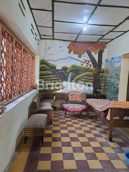 image RUMAH SIAP HUNI DI PUSAT BATIK KOTA PEKALONGAN DEKAT  JL.AGUS SALIM DEKAT JL.CIPTO MANGKUSUMO DEKAT JL. BANDUNG DEKAT JL. MELATI DEKAT JL.KINTAMANI (2)