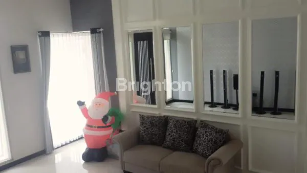 image RUMAH 2 LANTAI WATERFRONT (4)