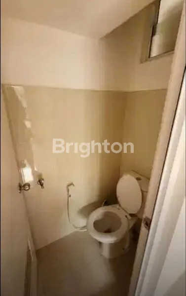 image RUMAH 2 LANTAI DI GADING SERPONG (7)