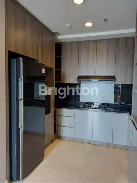 image THE PEAK TUNJUNGAN PLAZA 5 TYPE 3 BR JADI 2 BR FULL FURNISH MEWAH ELEGAN LANTAI RENDAH VIEW ISTIMEWA PUSAT KOTA SURABAYA (2)