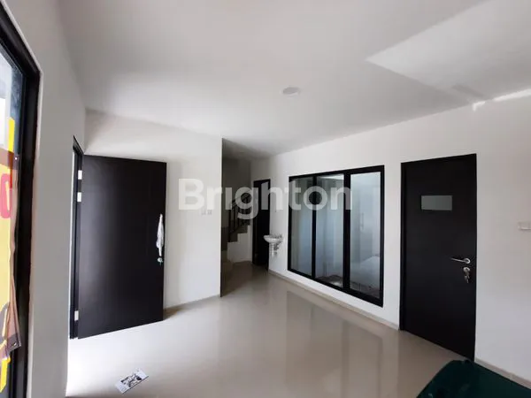 image *JUAL RUMAH BARU GRESS**EASTERN PARK* (2)