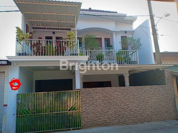 image RUMAH 2 LANTAI MEGAH & BAGUS (1)