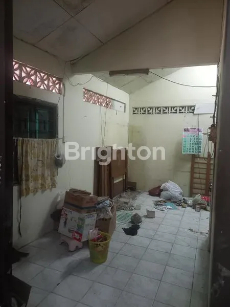 image RUMAH LAMA 1 LANTAI 'NGANTONG' HITUNG BANGUN BARU DI JL JAGALAN SEMARANG (4)