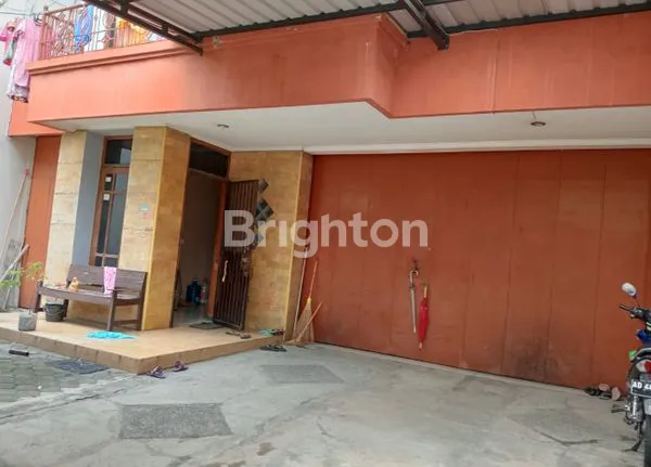 image RUMAH DI TENGAH KOTA SOLO, SERENGAN, LOKASI STRETEGIS  (1)