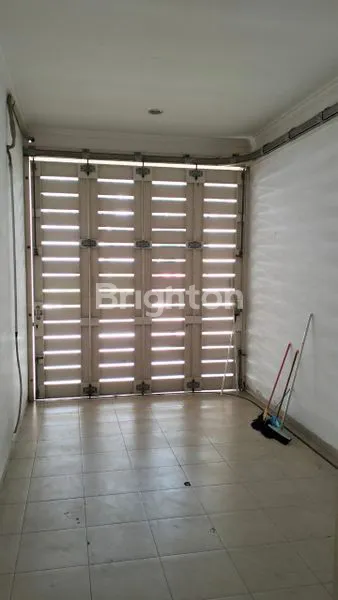 image THE MANSION PAKUWON SBY BARAT (3)