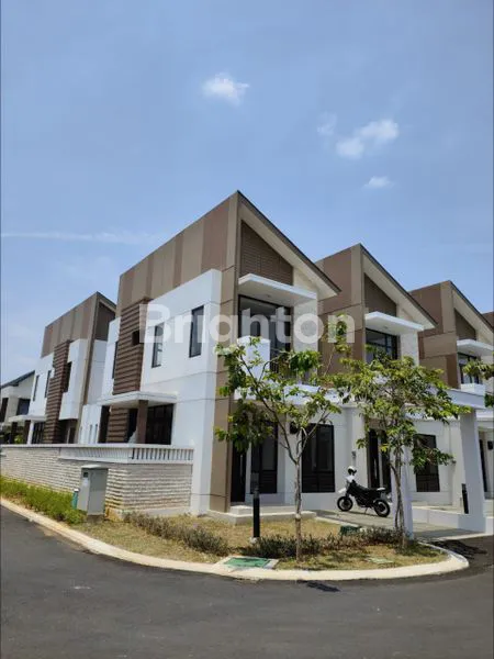 image RUMAH HOOK CLUSTER FASHAGRIYA PODOMORO PARK BANDUNG (1)