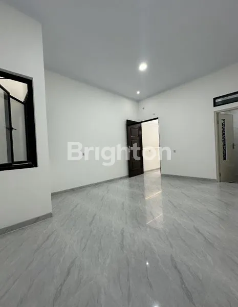 image RUMAH BANYAK BONUSNYA DI TANJUNG DUREN, BANGUNAN 3 LANTAI  (7)