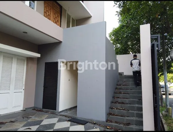 image RUMAH 3 LANTAI DI PERMATA BUANA (1)