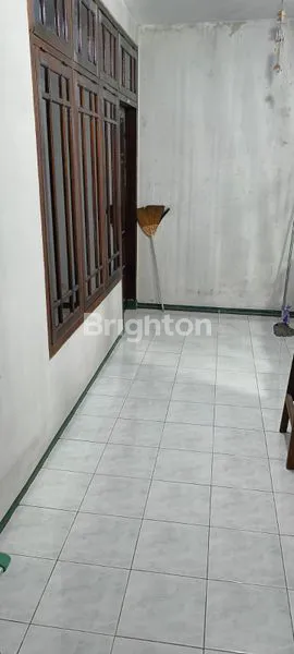 image RUMAH SECOND SIAP HUNI JL. GERSIKAN TAMBAK SARI PACAR KELING BRONGGALAN KENJERAN KALIJUDAN DEKAT SURAMADU (2)