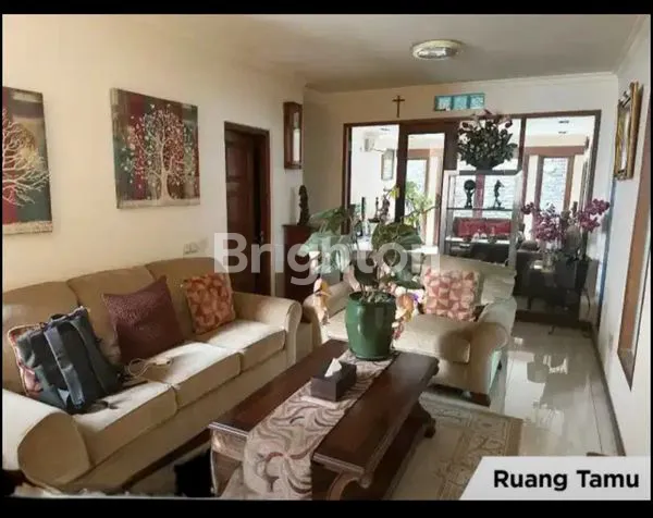 image RUMAH VILLA PERMATA LIPPO KARAWACI (3)