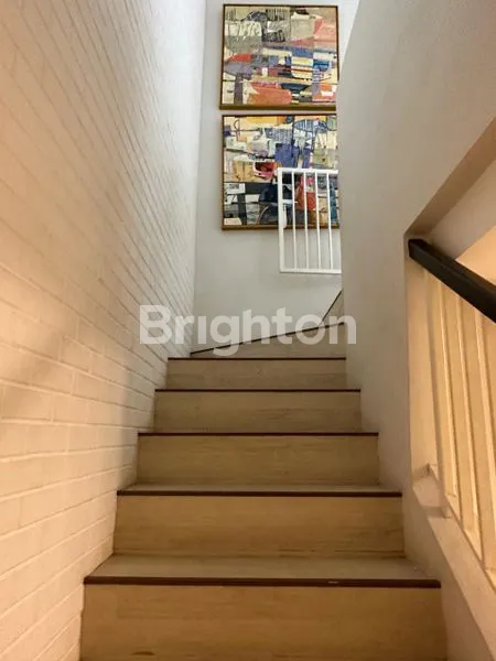 image DIJUAL RUMAH CANTIK THE SAVIA BSD CITY - TANGERANG BANTEN (5)