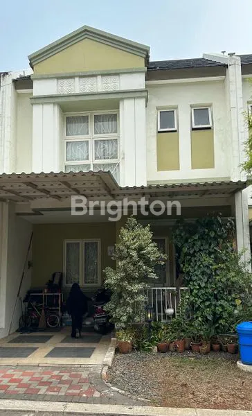 image DIJUAL RUMAH CANTIK THE SAVIA BSD CITY - TANGERANG BANTEN (1)
