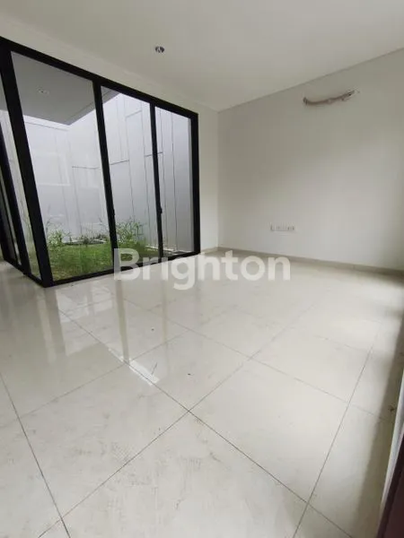 image RUMAH BARU SIAP HUNI, NYAMAN DAN ASRI DI CLUSTER PINEWOOD SUMARECON BOGOR (8)