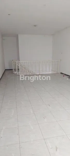 image RUKO 2 LANTAI DI KAWASAN RUKO AKTIF, DEKAT KOTA & EXIT TOLL SIDOARJO, COCOK TUK USAHA/ KANTORSURYA SQUARE (3)