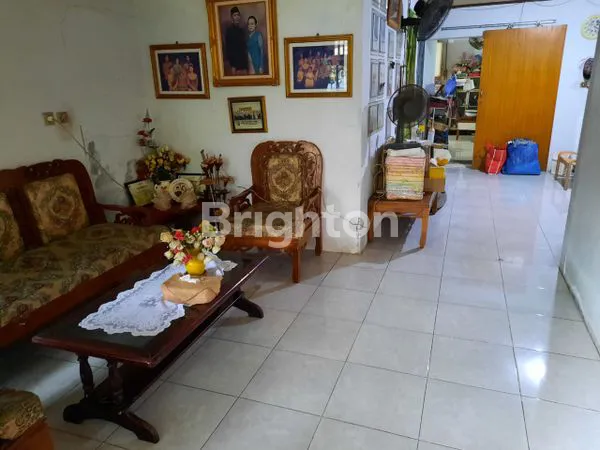 image RUMAH LATUMETEN GROGOL JAKARTA BARAT (6)