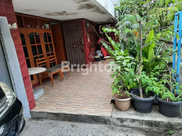 image RUMAH LATUMETEN GROGOL JAKARTA BARAT (3)