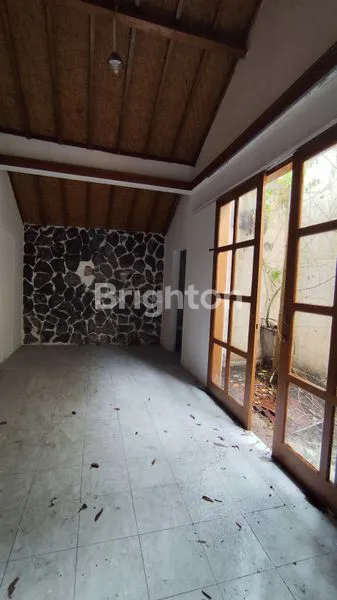 image LAHAN BONUS RUMAH VINTAGE DI KUTA  (5)
