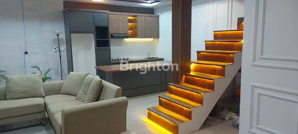 image RUMAH CANTIK MEWAH FULL FURNISHED DI TAMAN VICTORIA SENTUL CITY (3)