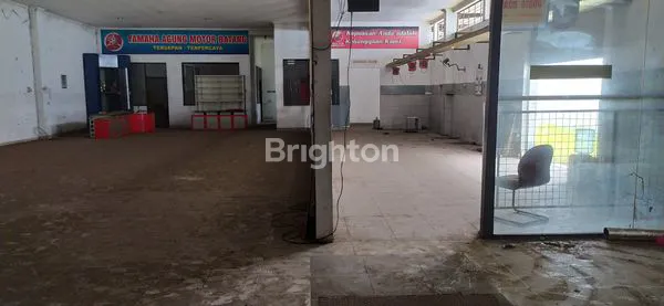 image EKS SHOWROOM DI BATANG JAWA TENGAH (5)