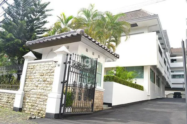 image RUMAH RESIDENCE MEWAH ELIT LUAS MENTENG JAKARTA PUSAT (1)