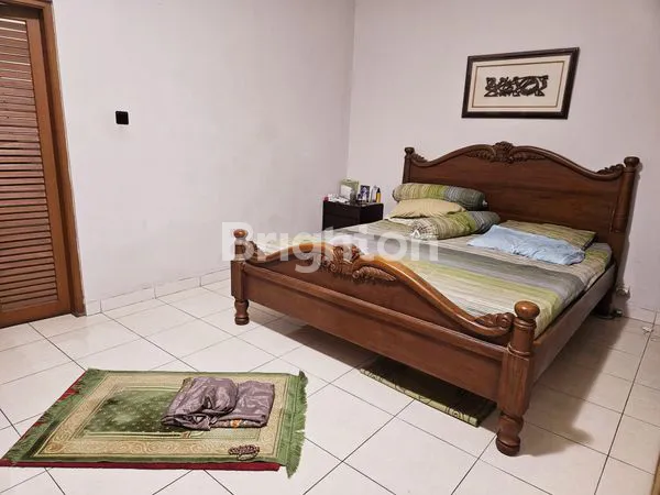 image RUMAH 2 LANTAI DI PERUMAHAN JATIBENING 2 – FULL FURNISHED & LOKASI SUPER STRATEGIS! (5)