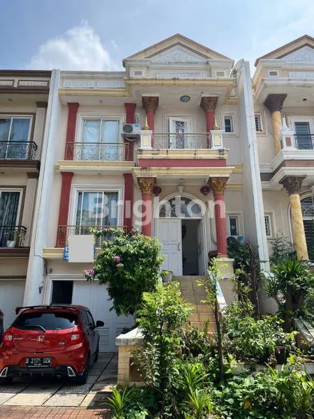 image RUMAH MEWAH SIAP HUNI, 4 KAMAR TIDUR, HGB, DI MEDITERANIA BOULEVARD PIK 1, JAKARTA UTARA (1)