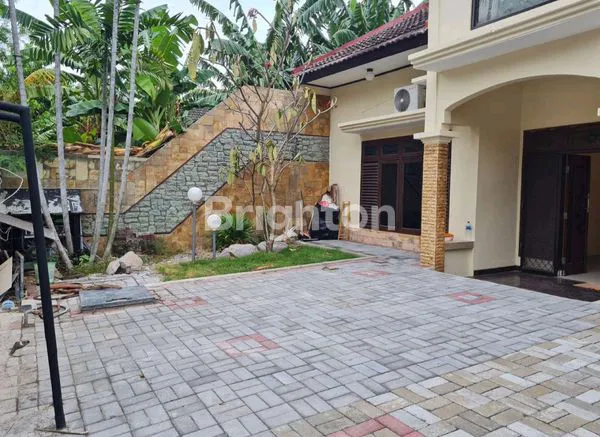 image RUMAH TENGAH KOTA SEMARANG INDAH (2)