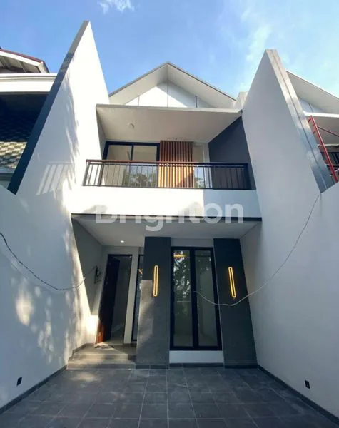 image DIJUAL RUMAH BARU, 2 LANTAI DI KAVLING DKI, MERUYA UTARA, JAKARTA  BARAT (1)