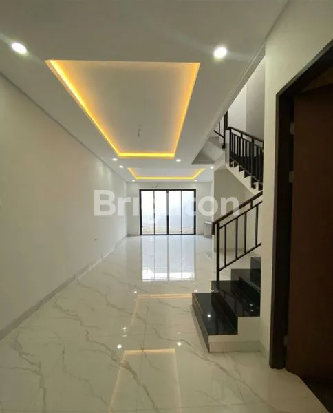 image DIJUAL RUMAH BARU, 2 LANTAI DI KAVLING DKI, MERUYA UTARA, JAKARTA  BARAT (2)