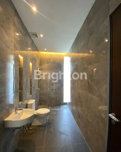 image DIJUAL RUMAH BARU, 2 LANTAI DI KAVLING DKI, MERUYA UTARA, JAKARTA  BARAT (7)