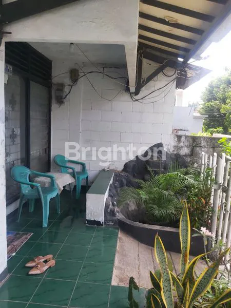 image RUMAH 1 LANTAI ROW 3 MOBIL CILEDUG (4)