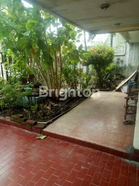 image RUMAH SECOND KERTAJAYA INDAH STRATEGIS PUSAT KOTA, DEKAT GALAXY MALL, DEKAT MANYAR DHARMAHUSADA INDAH (4)