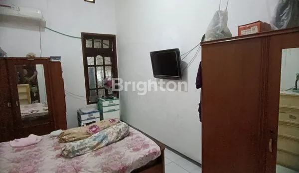 image RUMAH SIAP HUNI LOKASI TERBAIK RUNGKUT  (3)