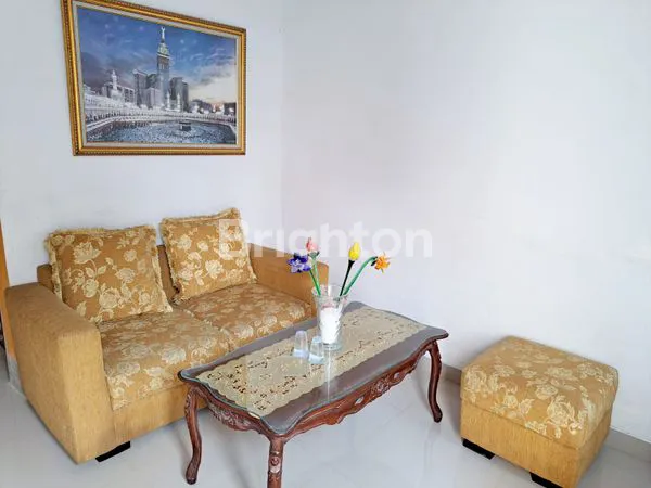 image RUMAH CANTIK 2,5 LANTAI, SIAP HUNI DUREN SAWIT, JAKARTA TIMUR (8)