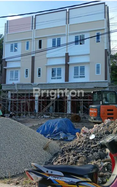 image RUKO BARU 3 LANTAI DEPAN JALAN POROS SEPINGGAN BALIKPAPAN (1)