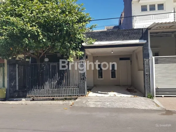 image RUMAH 1.5 LANTAI DI NGINDEN INTAN DEKAT KAMPUS, SEMOLOWARU (1)