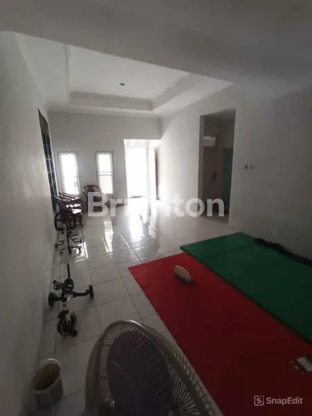 image RUMAH 1.5 LANTAI DI NGINDEN INTAN DEKAT KAMPUS, SEMOLOWARU (3)